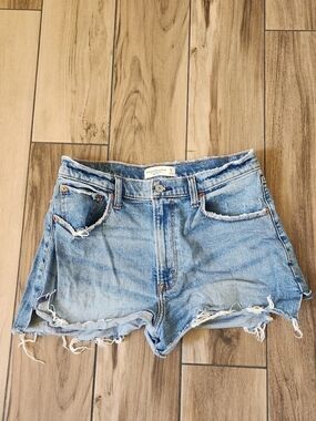 Abercrombie & Fitch Light Wash Distressed Denim Cutoff Shorts
